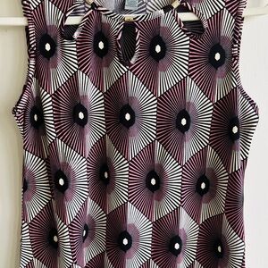 Geometric Patterned Sleeveless Top
